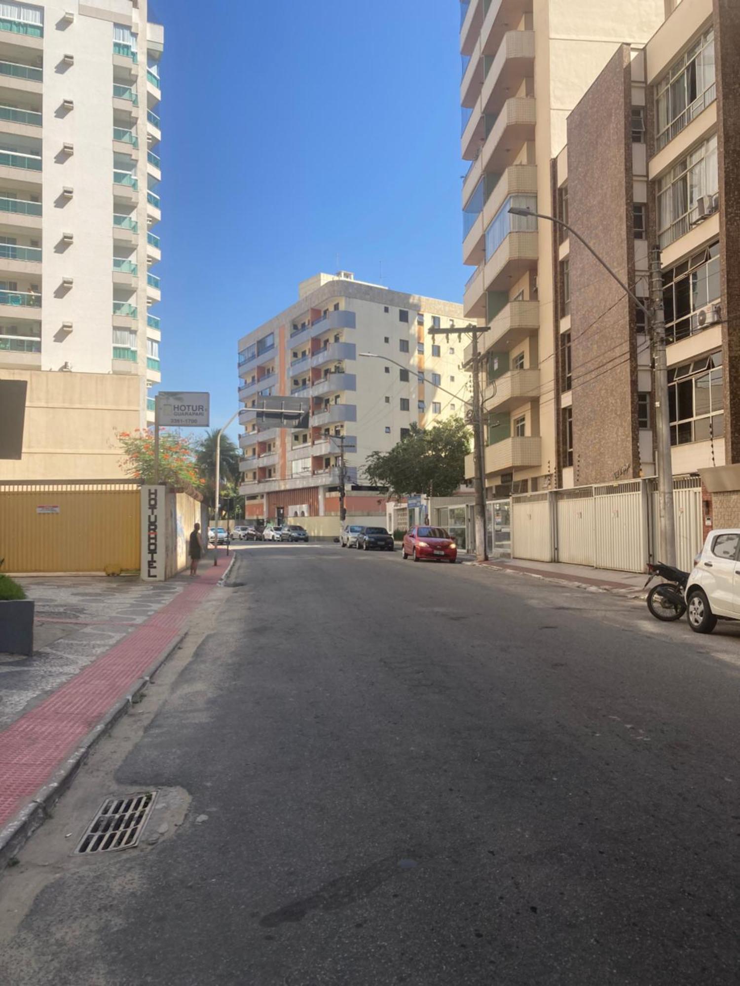No Centro De Apartment