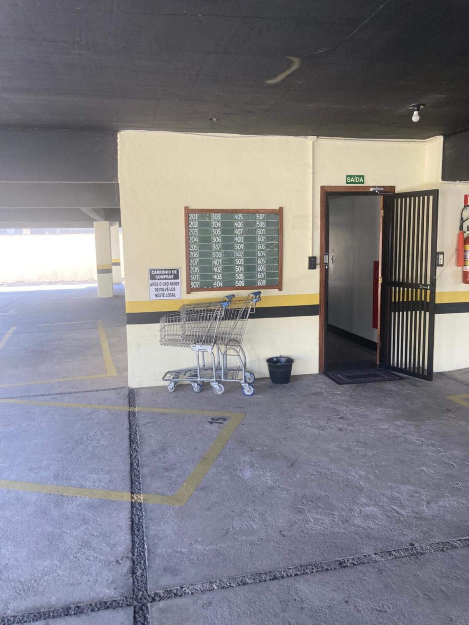 No Centro De